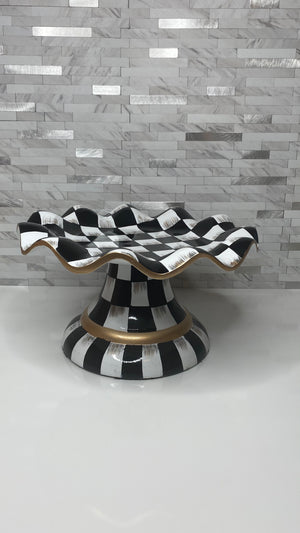Checkered Fluted Cake Stand