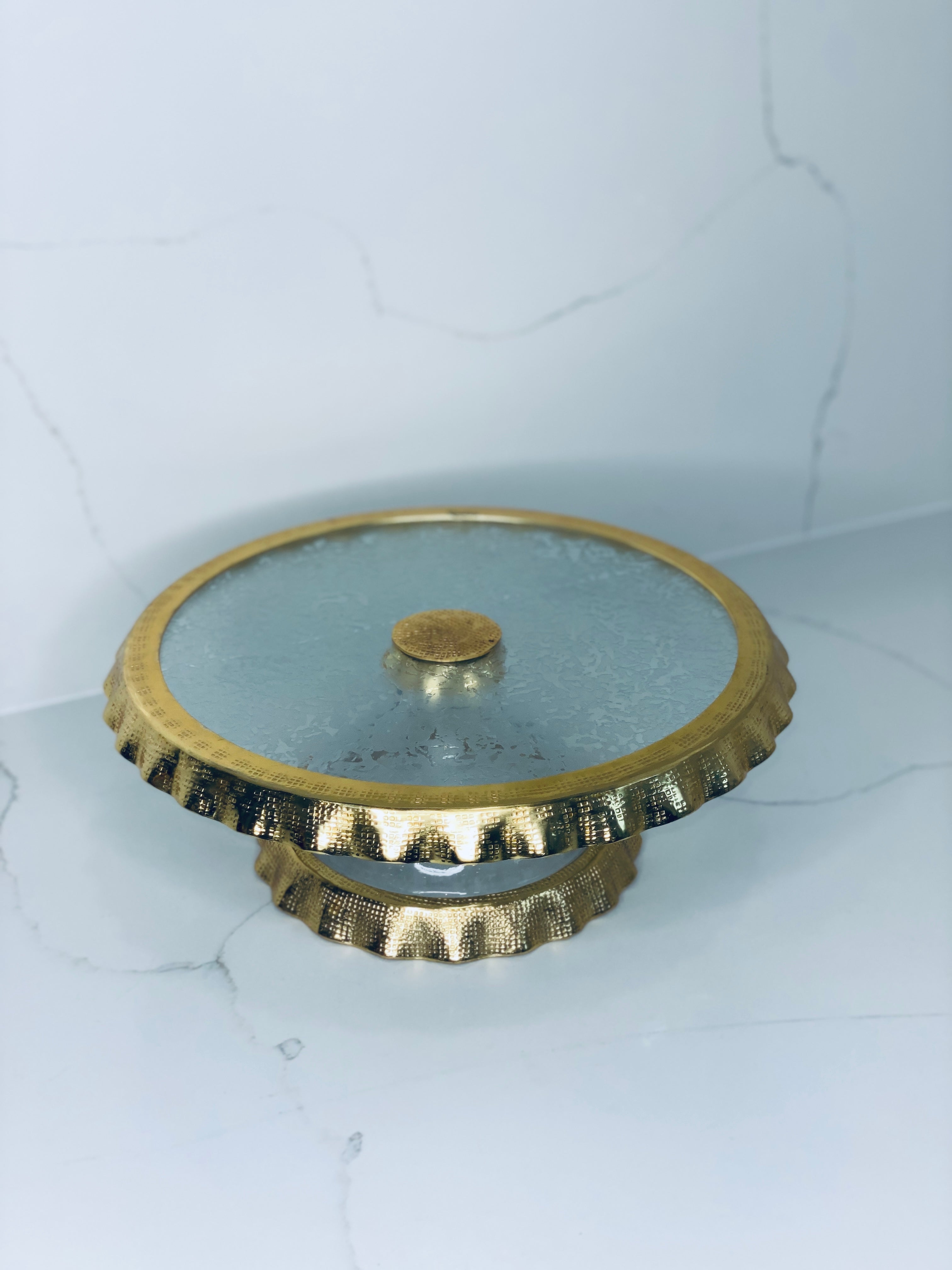 Gold Ruffle Cake Stand Round