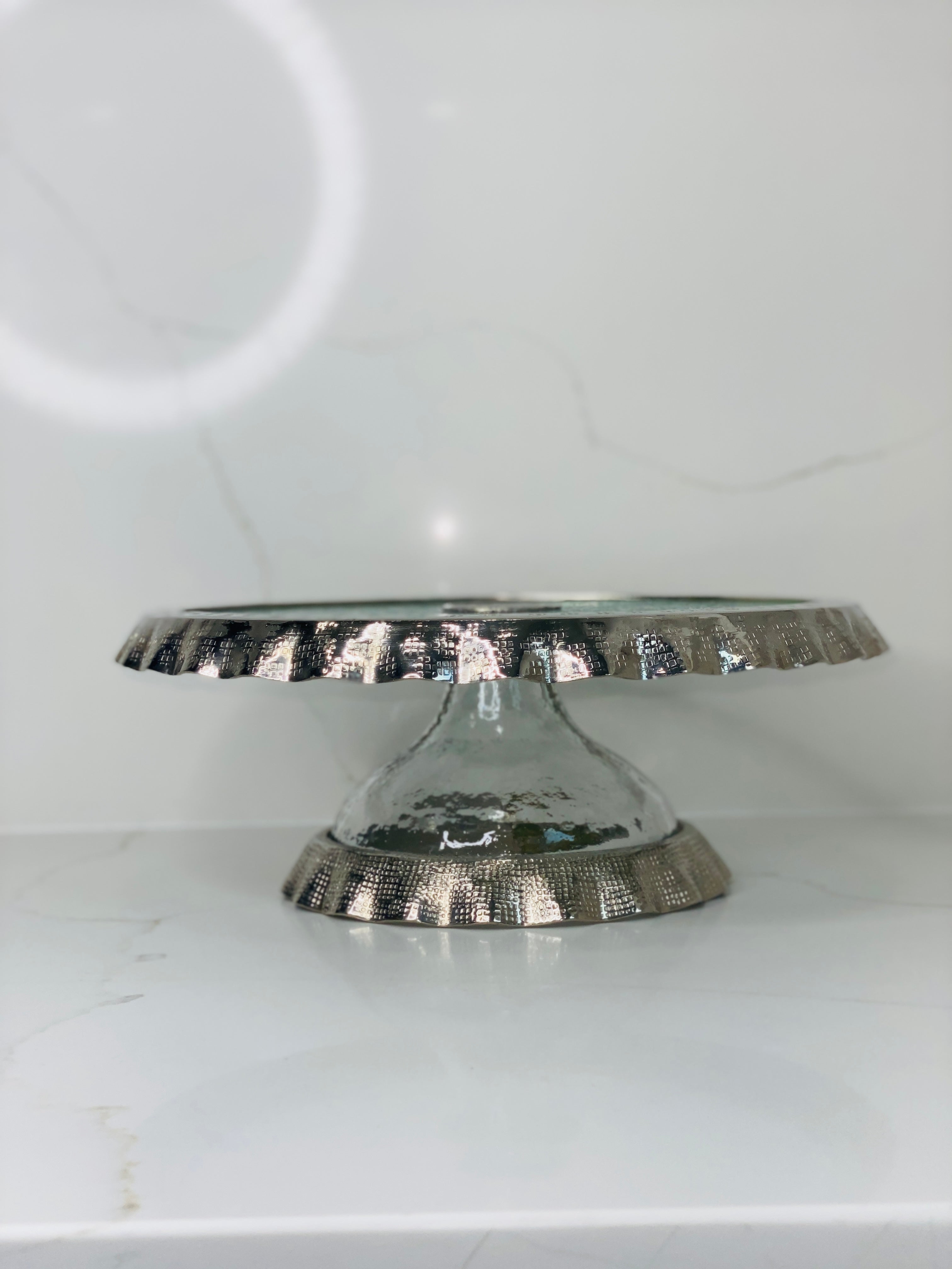 Silver Ruffle Cake Stand Round